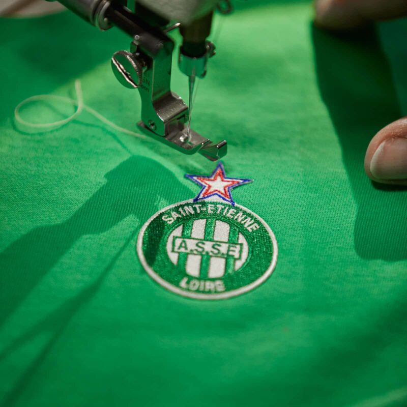 L1 - Saint-Etienne : Les nouveaux maillots dévoilés - Sport 365