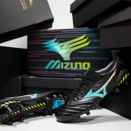 Image de l'article Cyber pack, le nouveau pack de crampons Mizuno Football