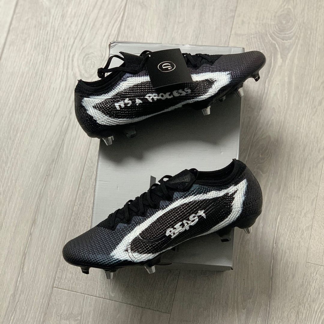 crampons-adama-traore-cleats-full-black-personnalise-1