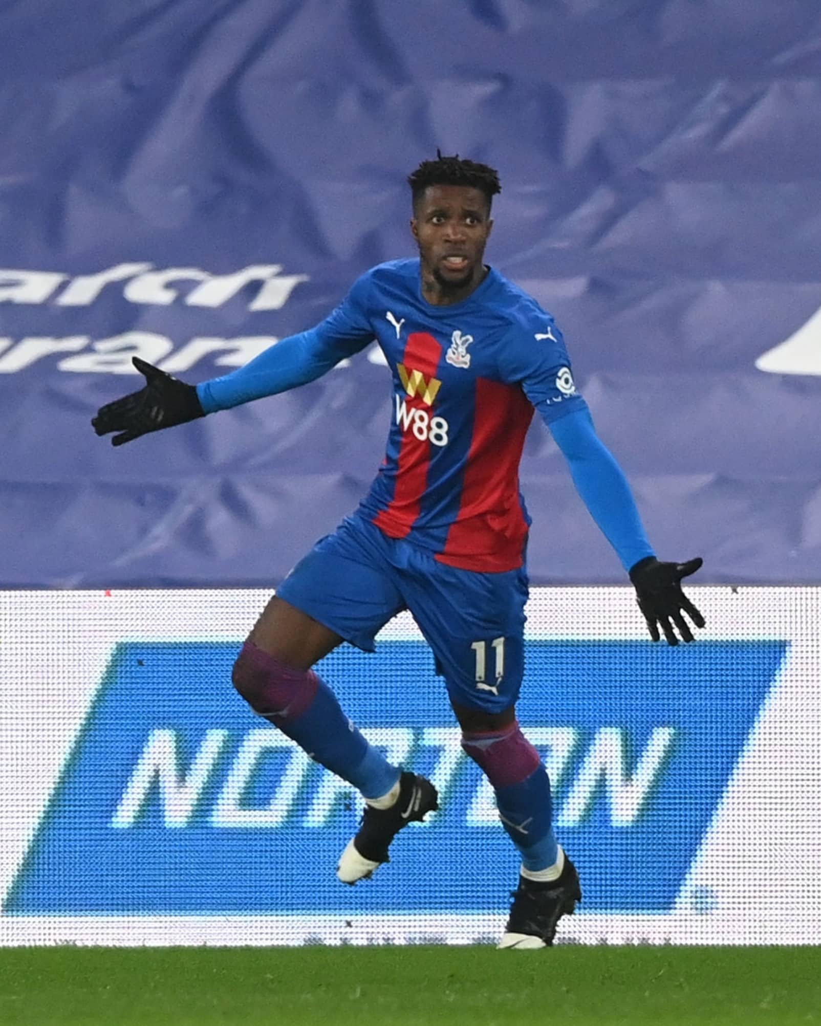 zaha-nike-mercurial-gs-360