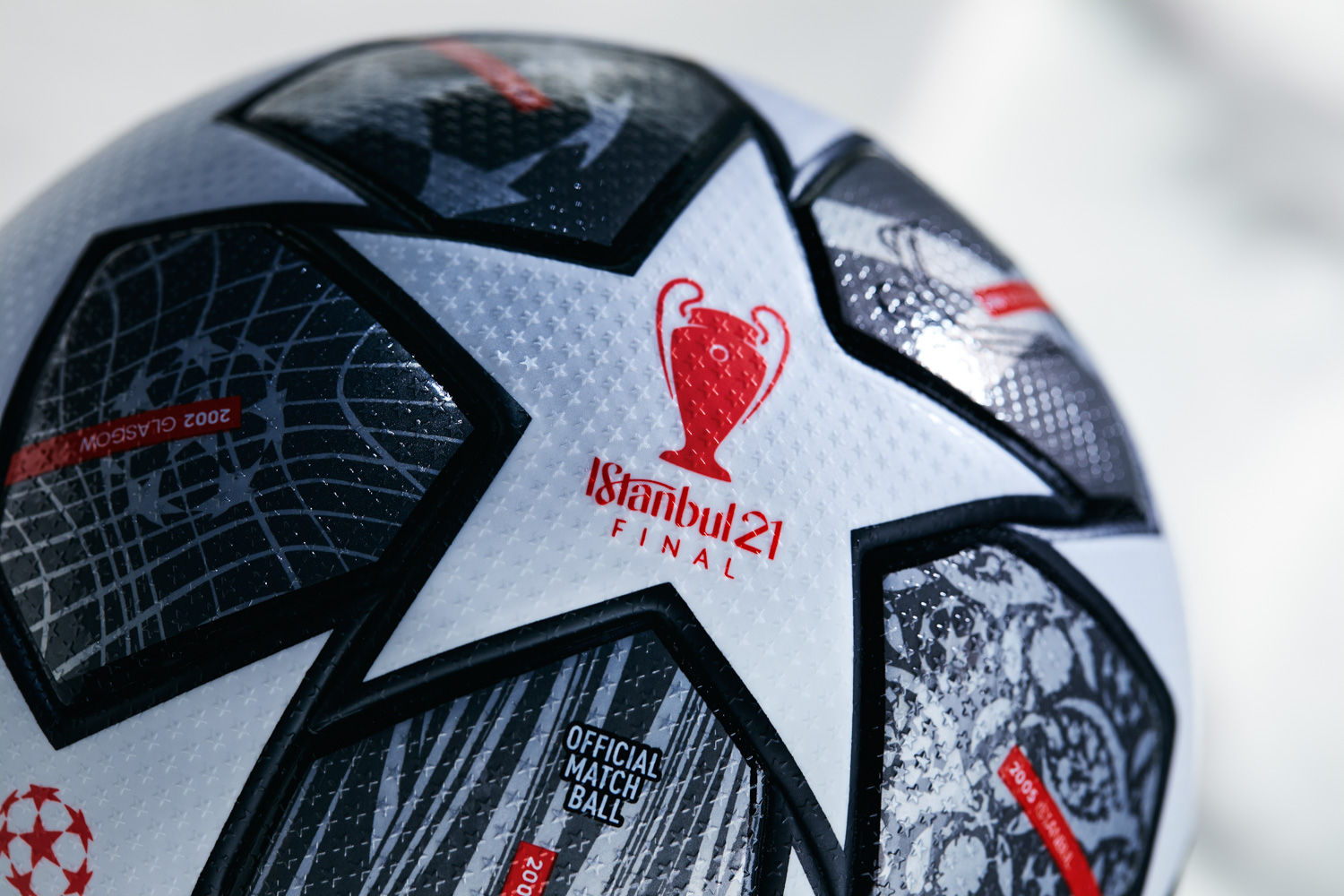 ballon-champions-league-2021-adidas