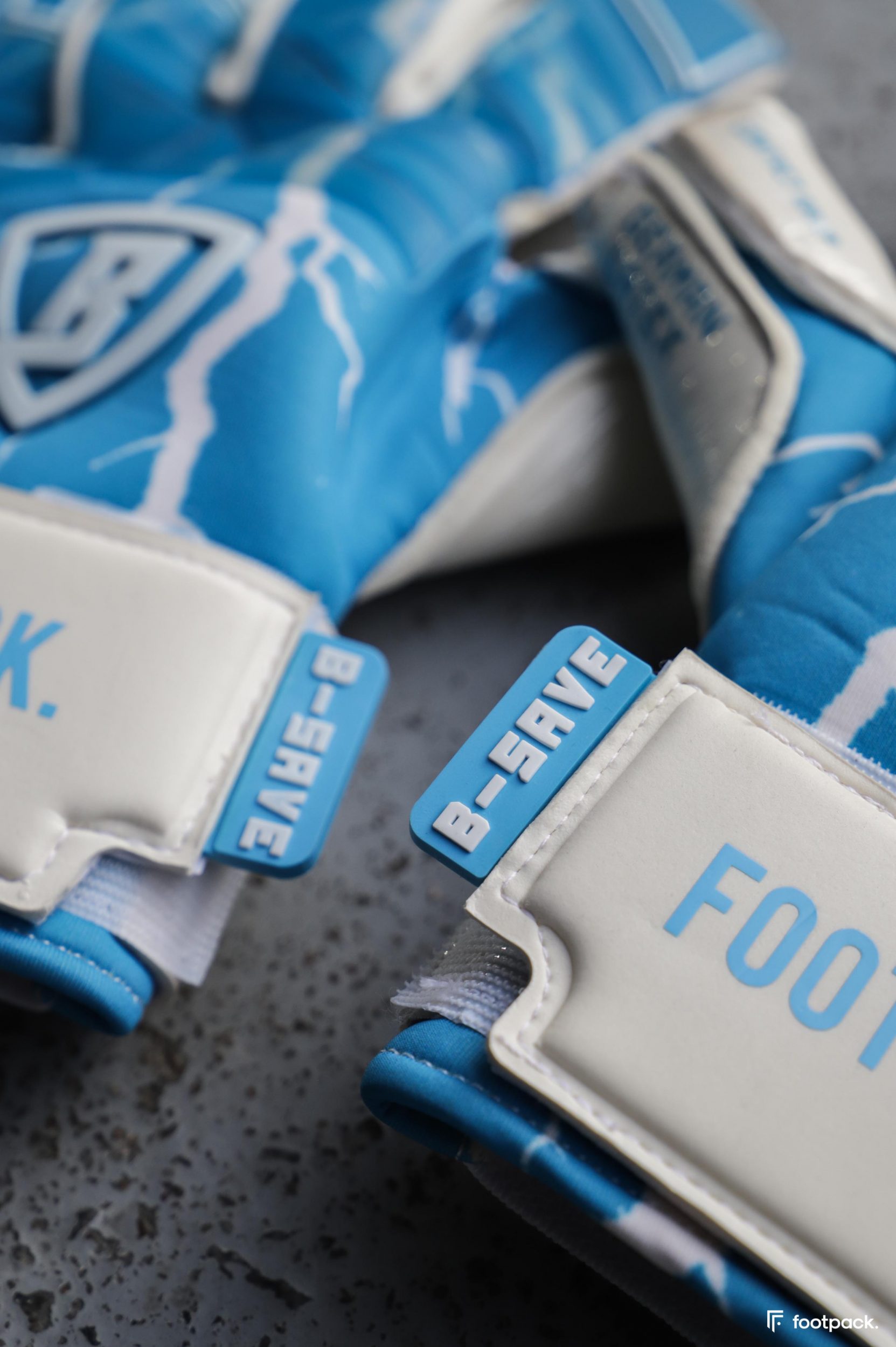 gants-b-save-mana-footpack-test-10