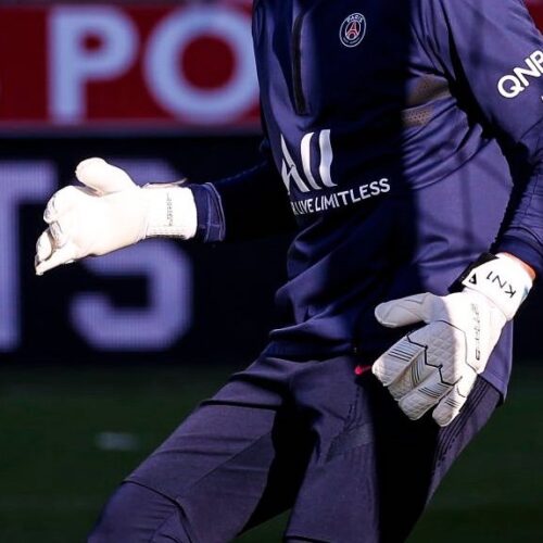 Image de l'article Keylor Navas lâche adidas pour une marque anglaise ! #glovesmercato