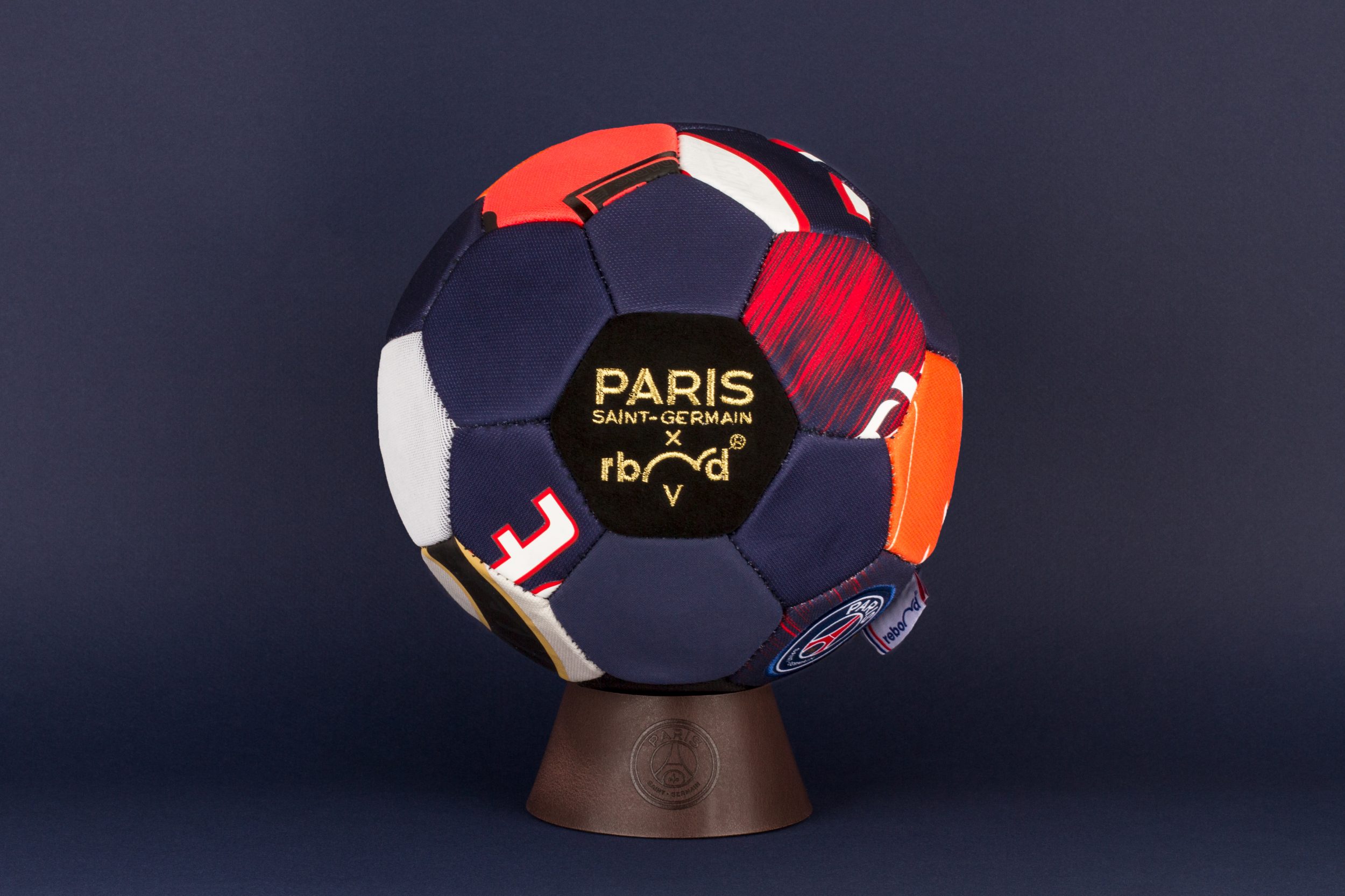 ballon-psg-rebond-2