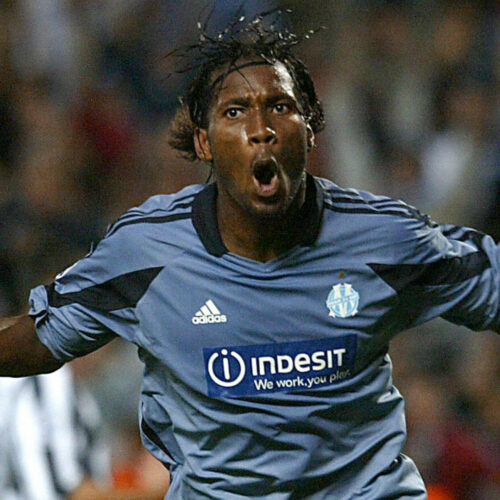 Image de l'article Maillot third 2003-04 de l'OM - Histoire d'un maillot mythique