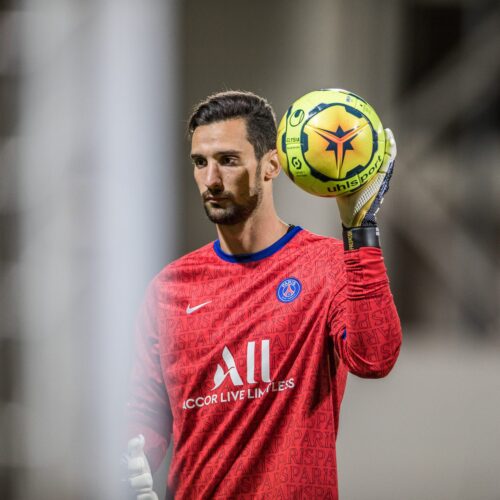 Image de l'article Pourquoi les gardiens de but portent des gants ?