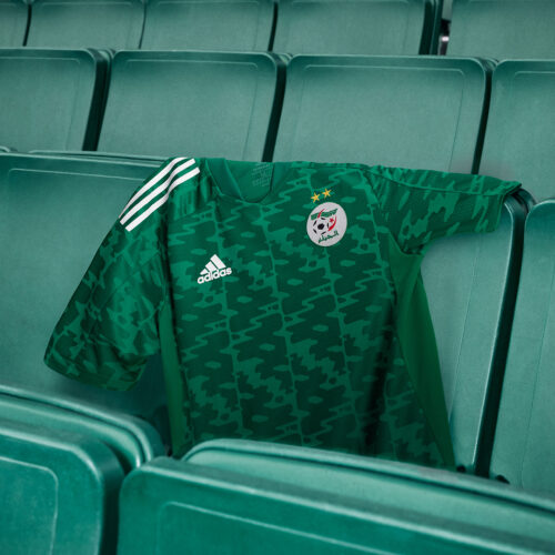 Image de l'article L’Algérie présente son nouveau maillot 2021 avec adidas