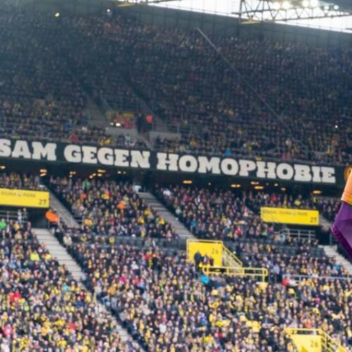 Image de l'article Contre le Bayern, Dortmund portera un flocage arc-en-ciel