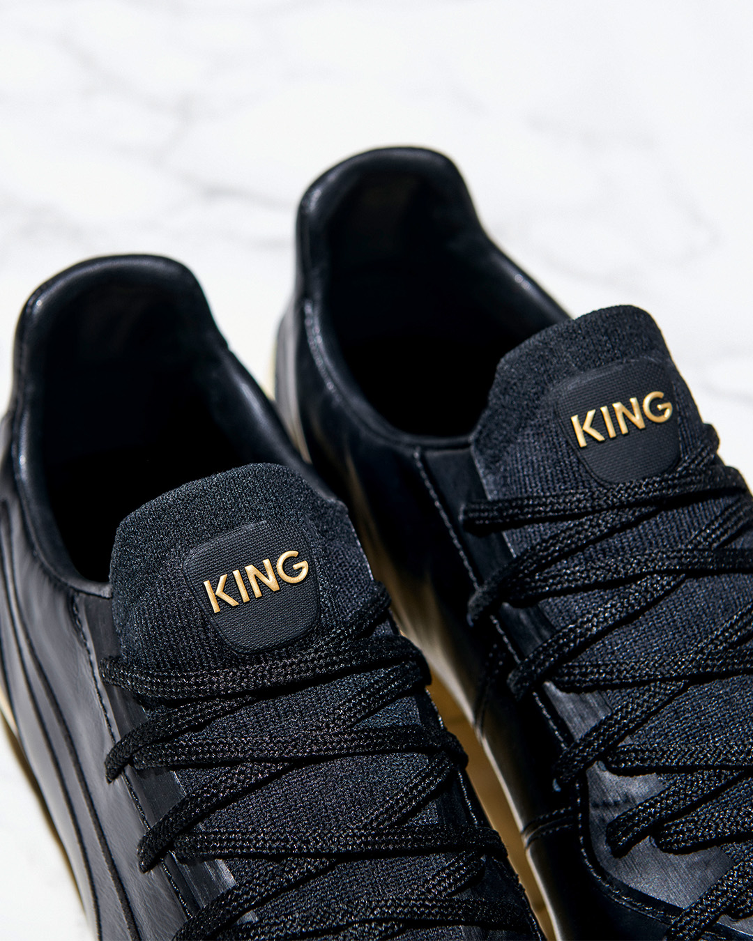 puma-king-platinium-or-noir-blanc-4