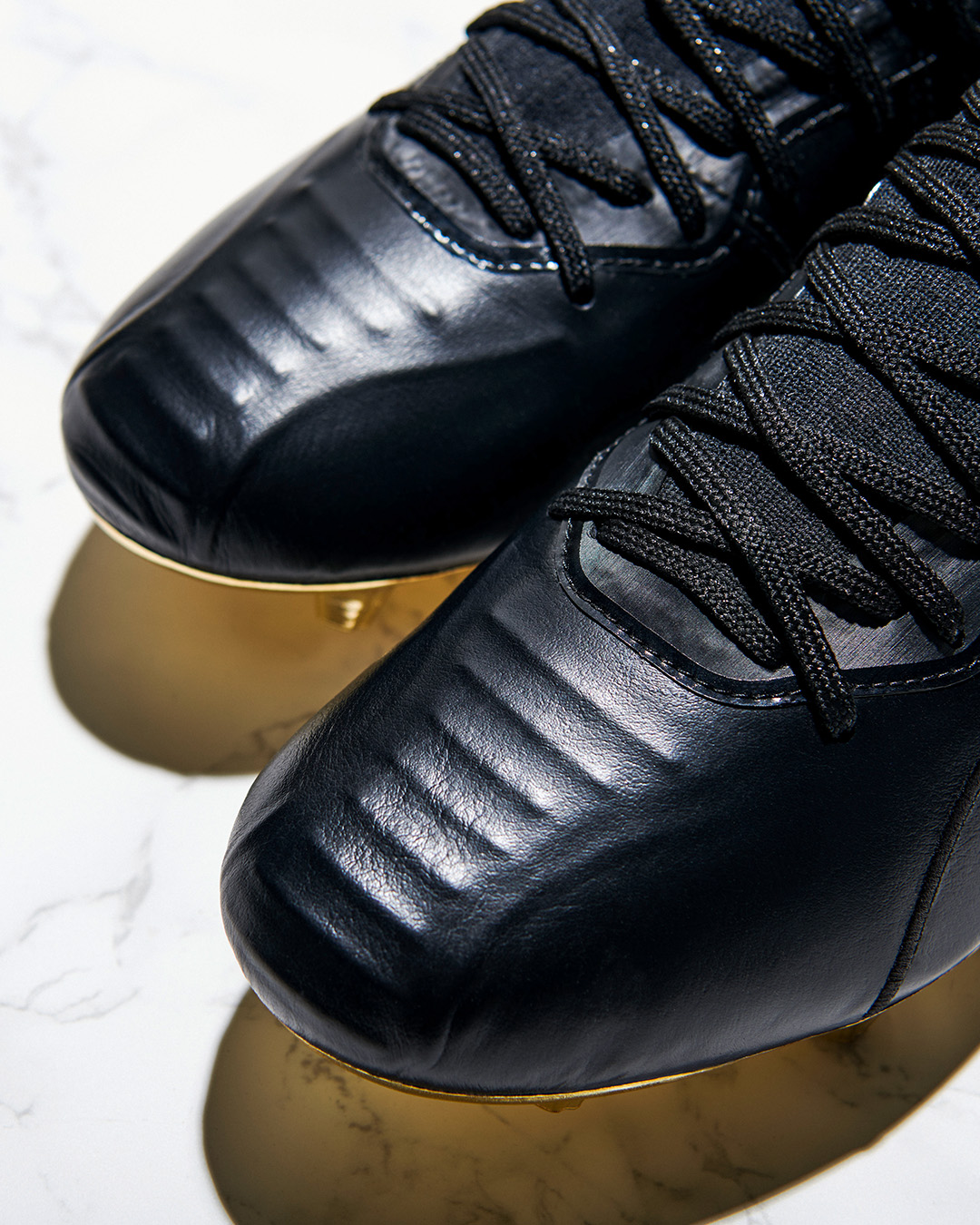 puma-king-platinium-or-noir-blanc-4