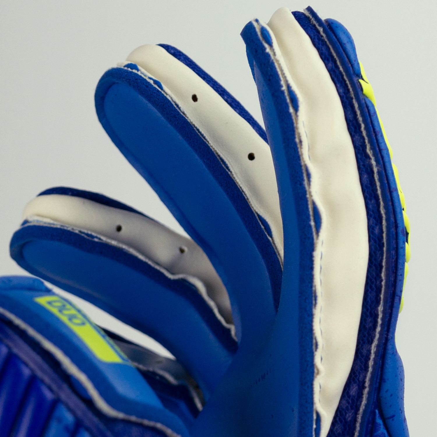 reusch-technologie-duo-gardien-6