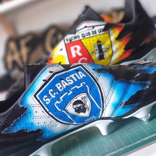 Image de l'article Jean-Louis Leca portera des crampons personnalisés face à Brest
