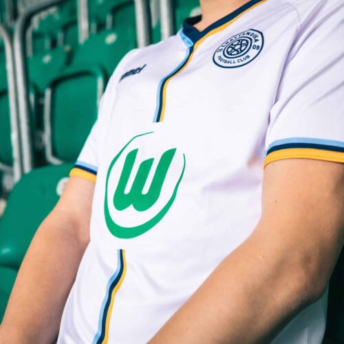 Image de l'article Quand un club de foot devient sponsor maillot d'un autre club