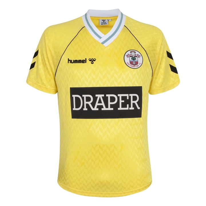 Reedition maillot Southampton hummel