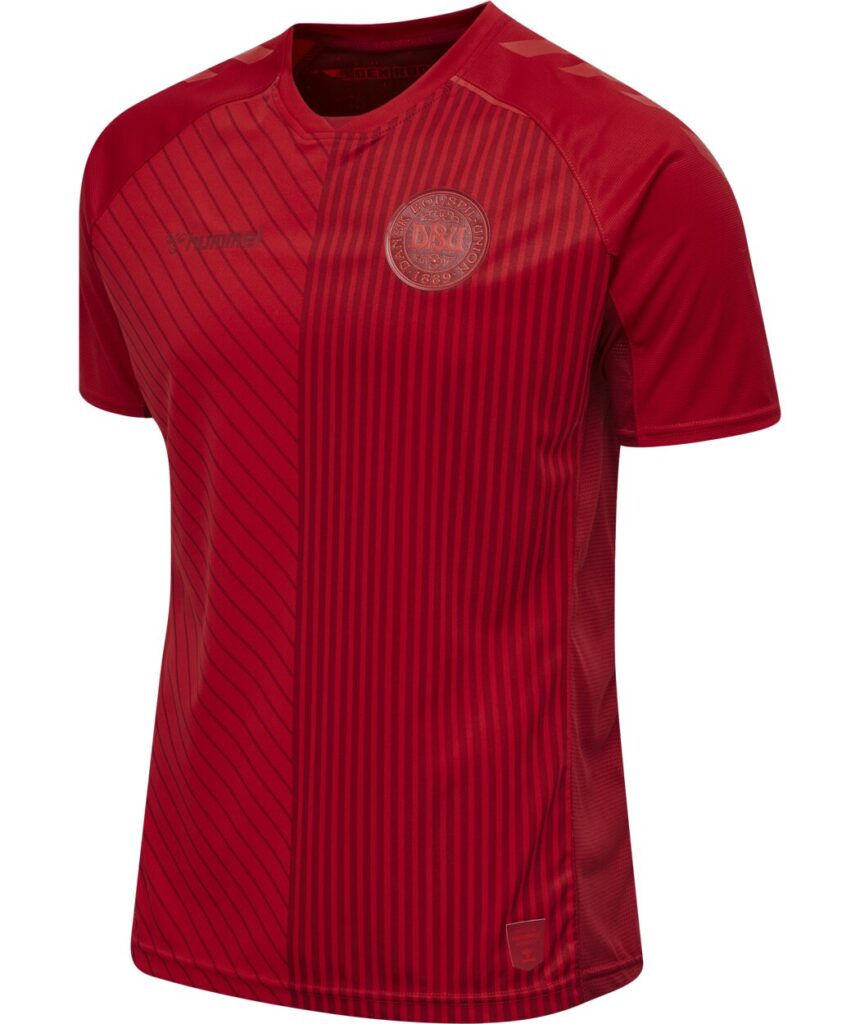 Danemark : un nouveau maillot en hommage aux clubs Danois