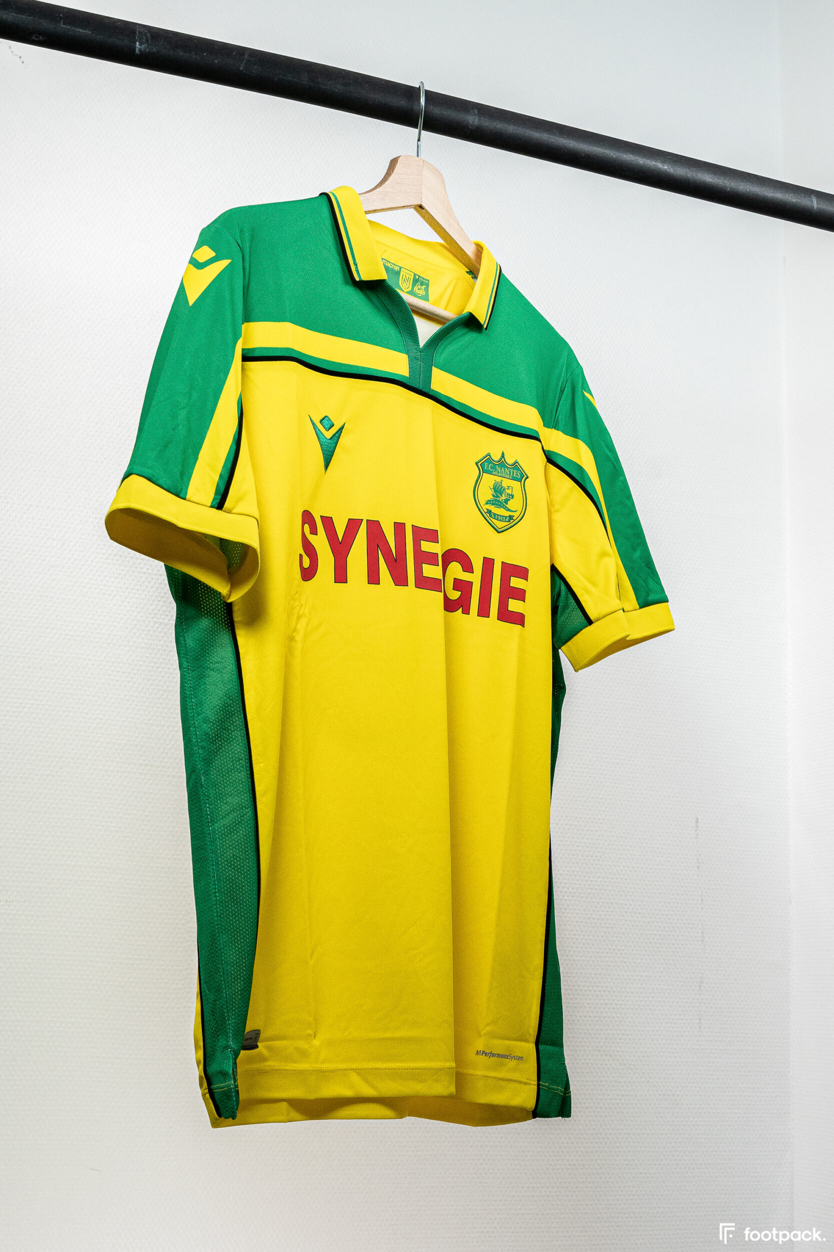 Maillot FC Nantes 2000-2001 réédition