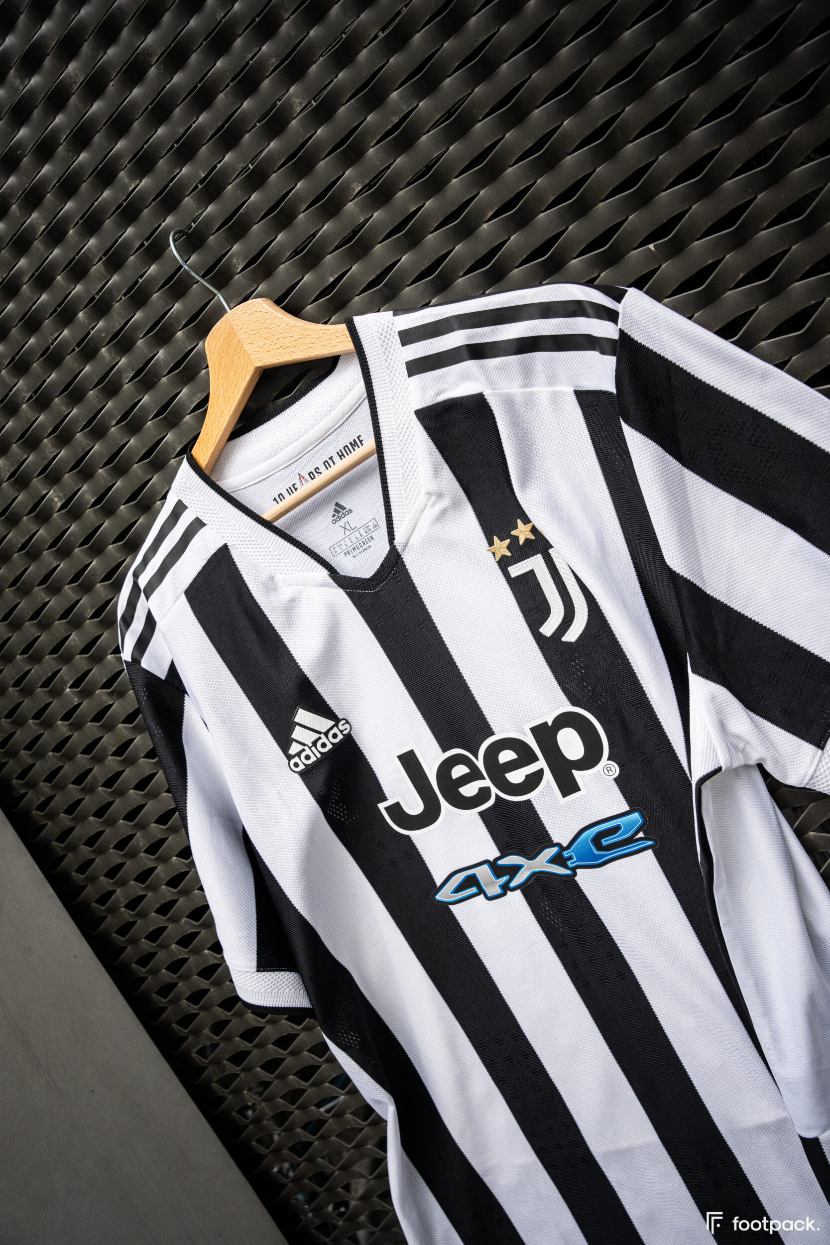 Maillot Juventus 2021-2022 domicile - footpack