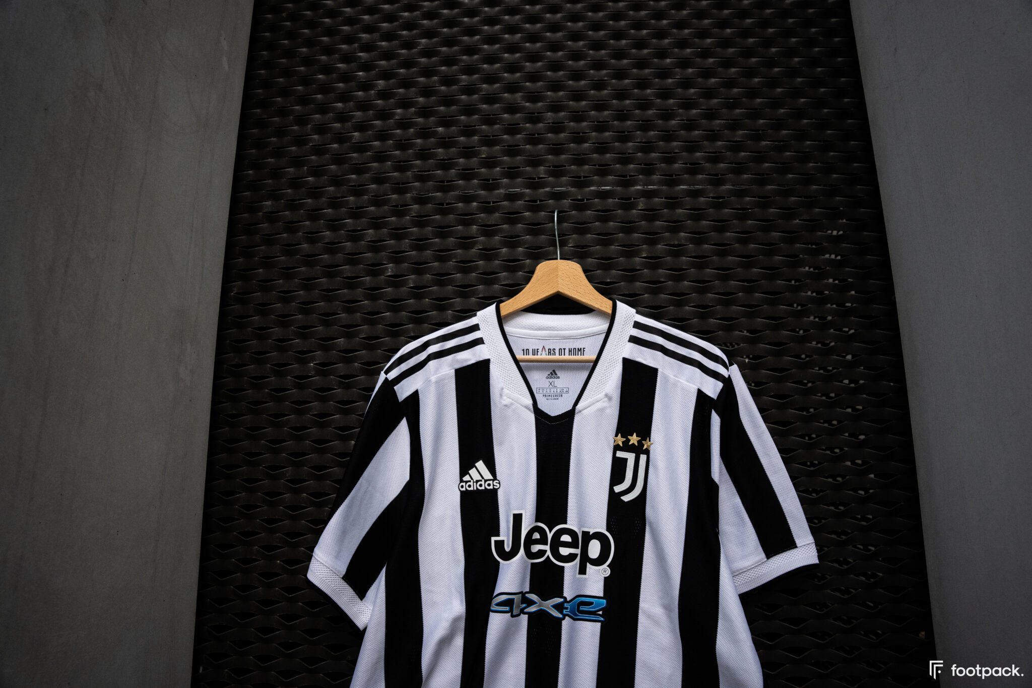 Les maillots de la Juventus 2021-2022 présentés par adidas