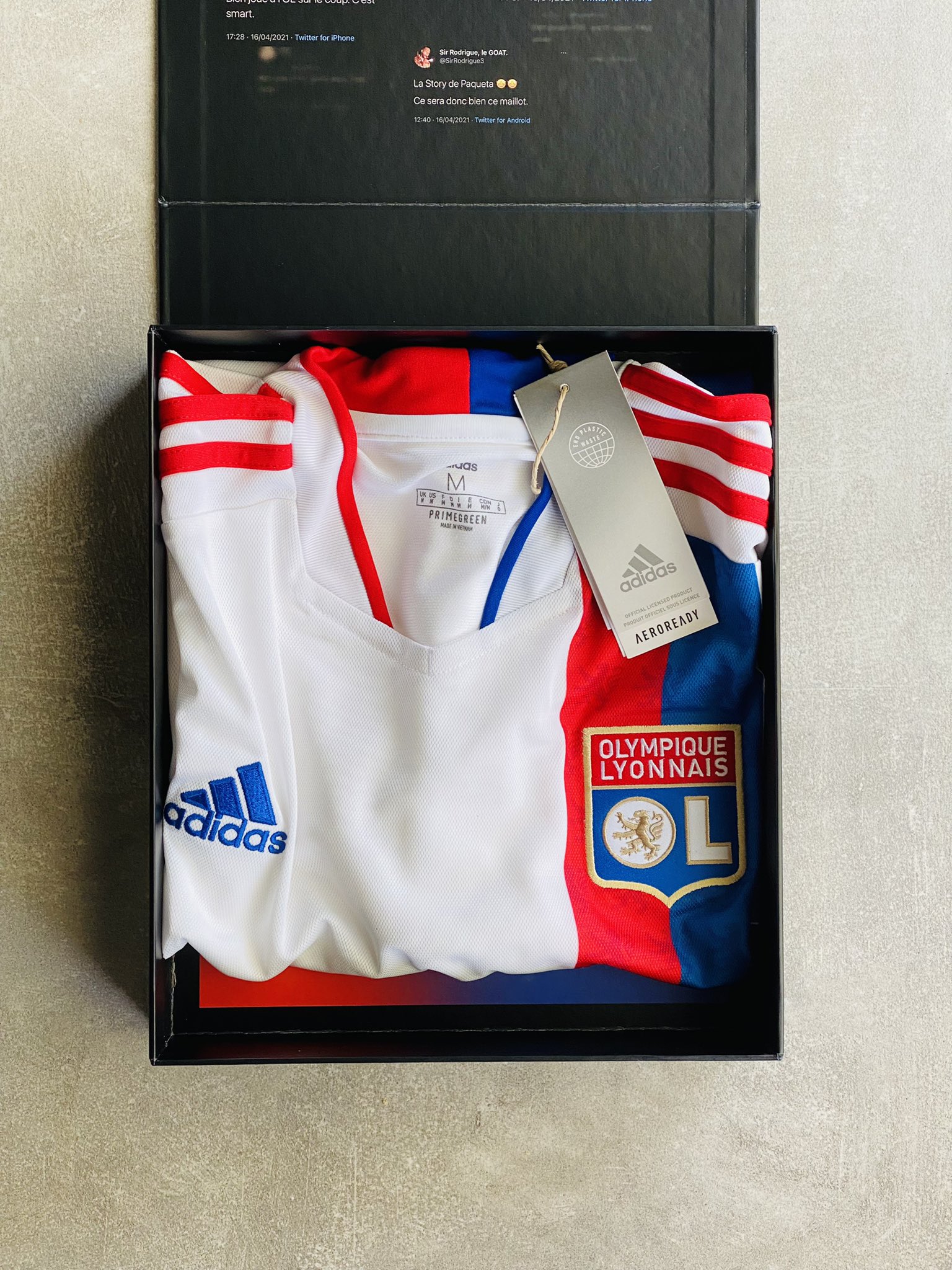 Fuite du maillot de l'OL et coup marketing d'adidas
