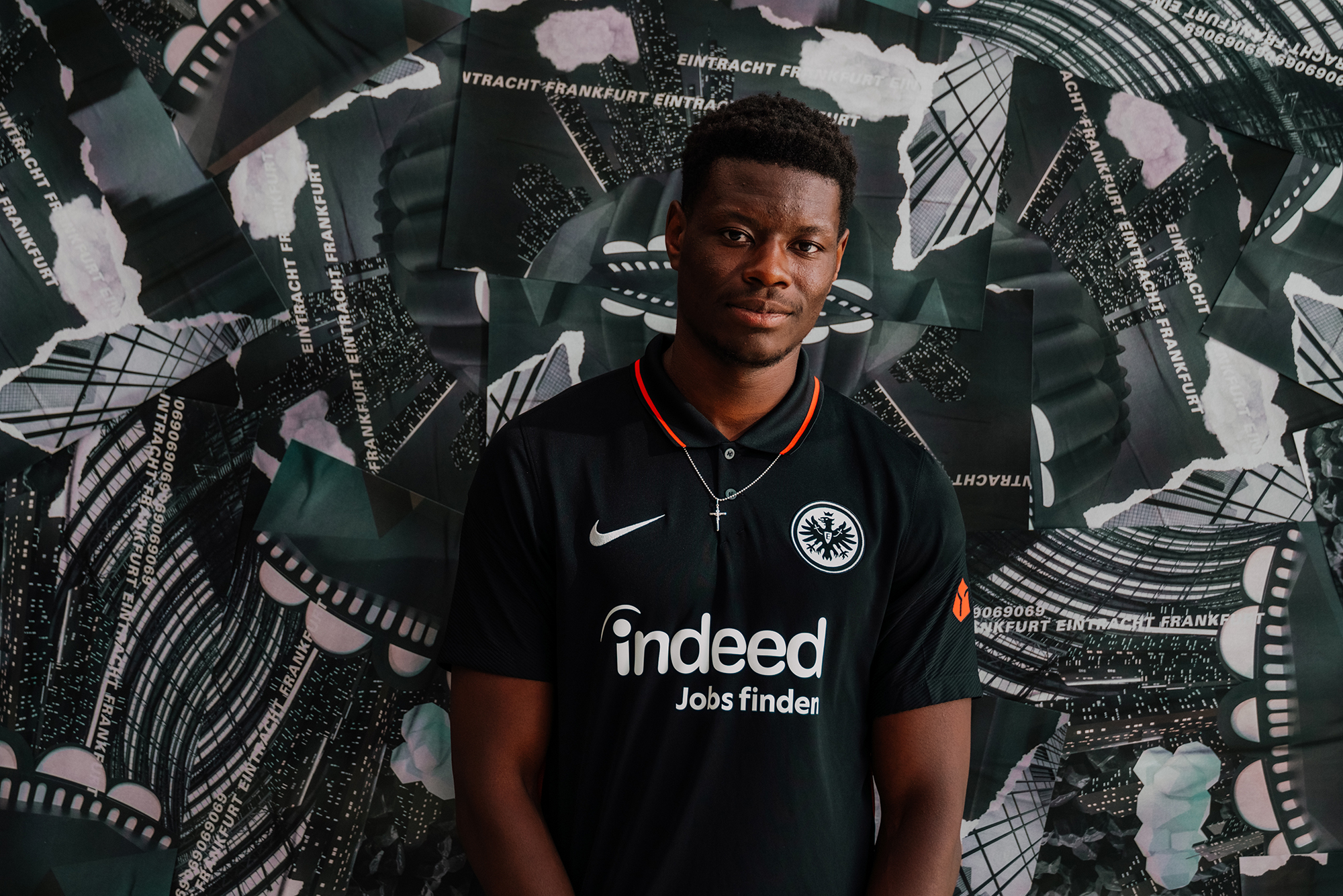 Maillot Eintracht Francfort 2021-2022 domicile Nike