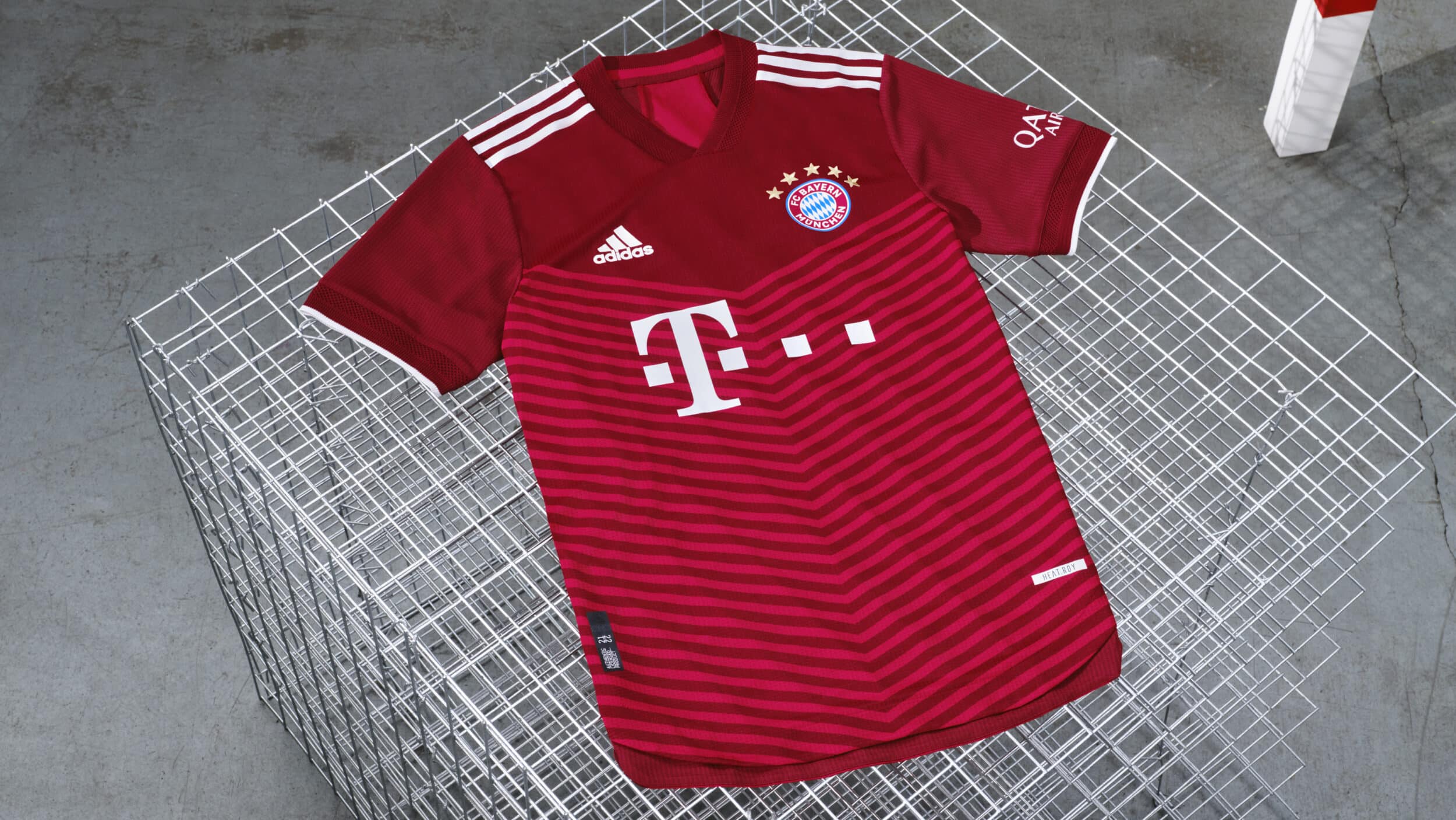 Maillots Bayern Munich domicile 2021-2022 adidas