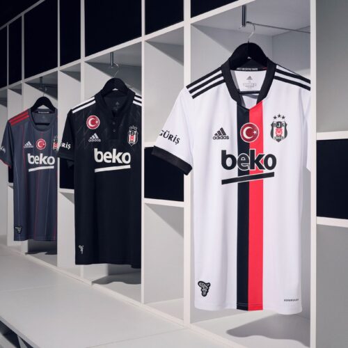 Image de l'article Les maillots de Besiktas 2021-2022 dévoilés par adidas