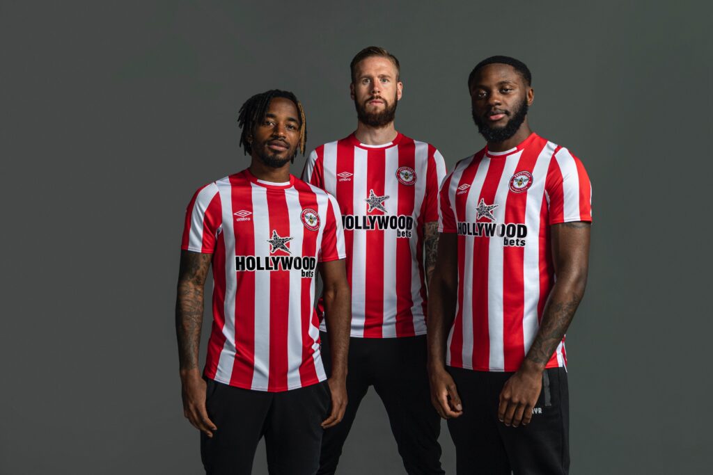 MAILLOT DE FOOTBALL DOMICILE UMBRO BRENTFORD 2021/2022 NEUF