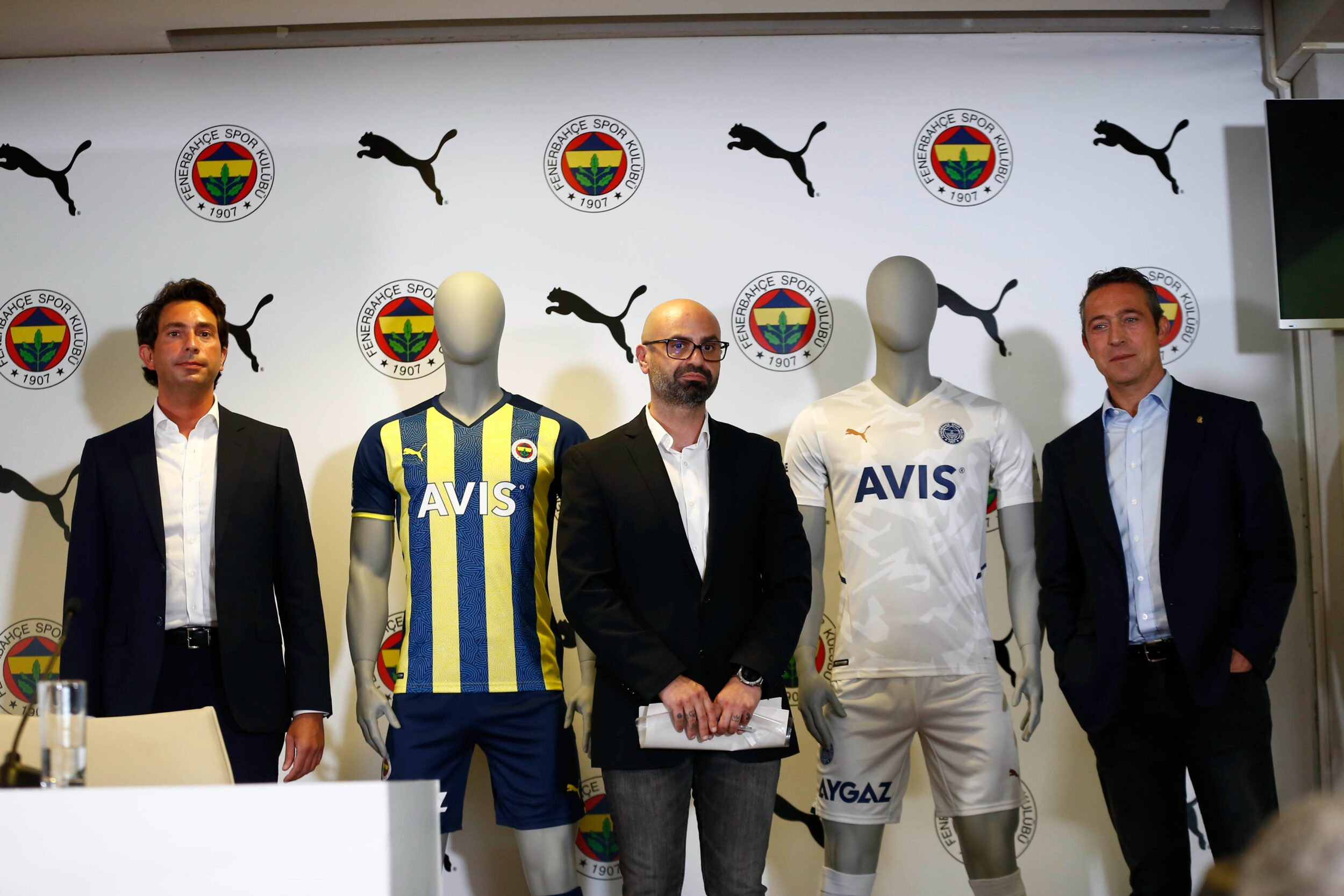 Maillot Fenerbahçe 2021-2022 PUMA
