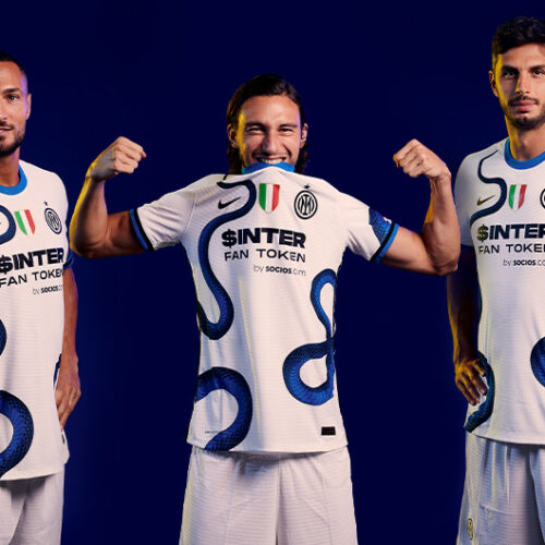 Image de l'article Un serpent sur le nouveau maillot extérieur de l'Inter Milan