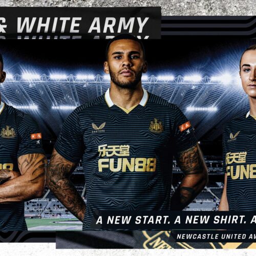 Image de l'article Les maillots de Newcastle 2021-2022 officialisés par Castore