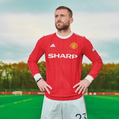 Image de l'article Les nouveaux maillots de foot avec les anciens sponsors