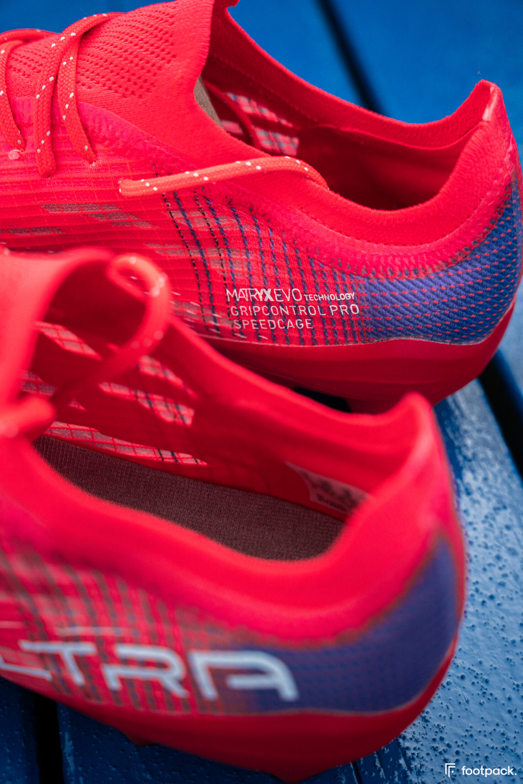 Ultra 3.1 PUMA Faster Football