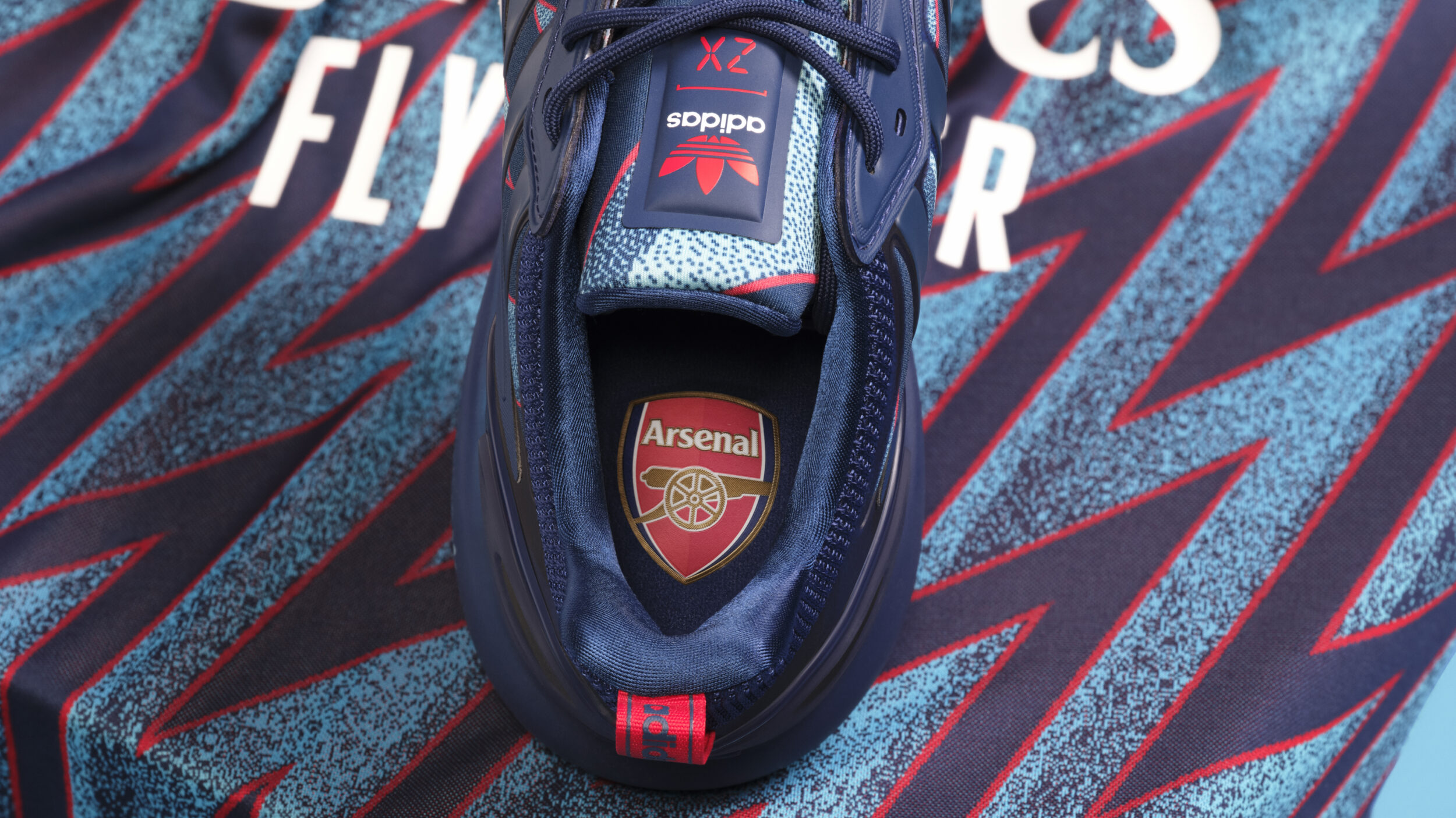 adidas ZX 2K boost Arsenal