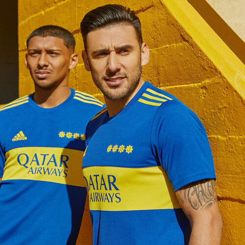 Image de l'article Boca Juniors présente son nouveau maillot 2021-2022, héritage de l'ère Maradona