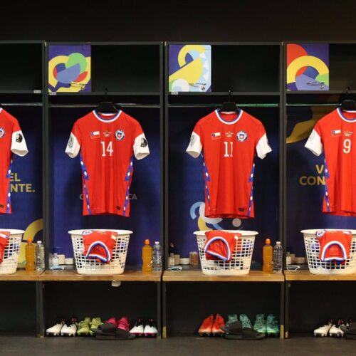Image de l'article En litige avec Nike, le Chili va jouer avec des maillots d'une autre marque pour les prochains matchs