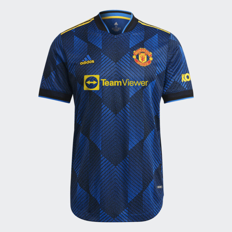 Les maillots de Manchester United 20212022 dévoilés par adidas