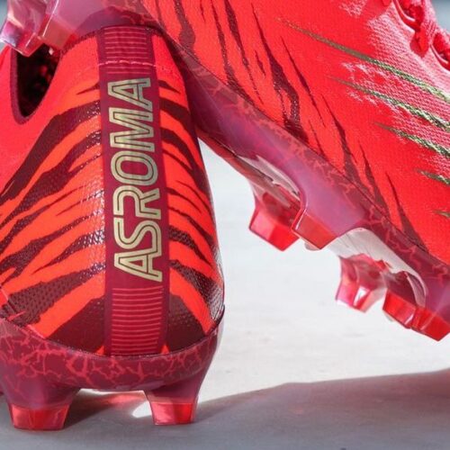 Image de l'article New Balance présente une Furon v6+ aux couleurs de l'AS Roma