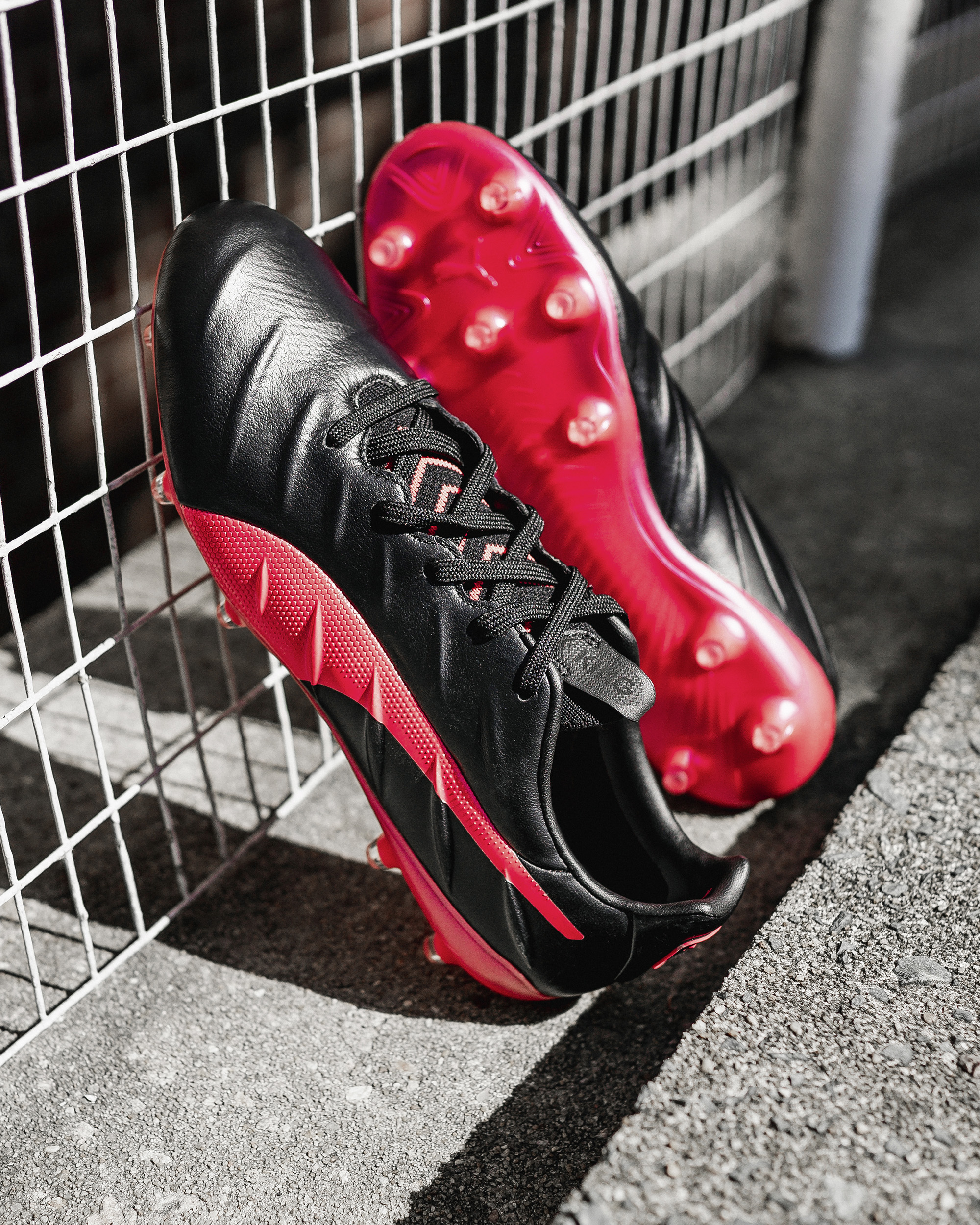 PUMA King Platinum 21