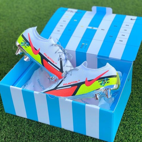Image de l'article Nike offre des crampons spéciaux aux joueurs de l'Argentine vainqueurs de la Copa America