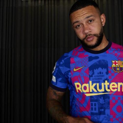 Image de l'article Le FC Barcelone dévoile un maillot third artistique