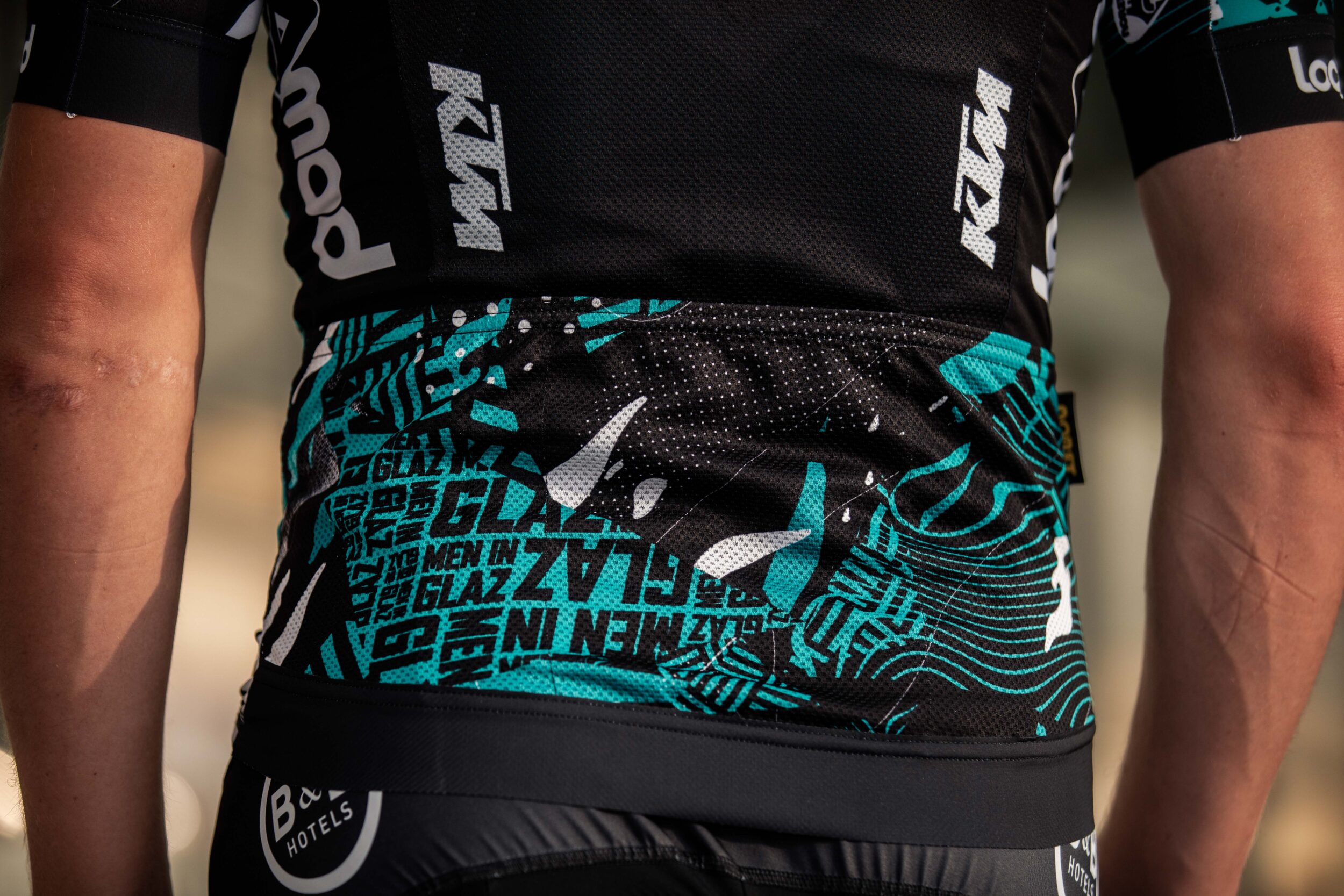 Maillot B&B Hotel KTM domicile