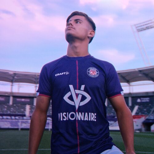 Image de l'article La marque de Bigflo et Oli débarque sur les maillots du Toulouse FC