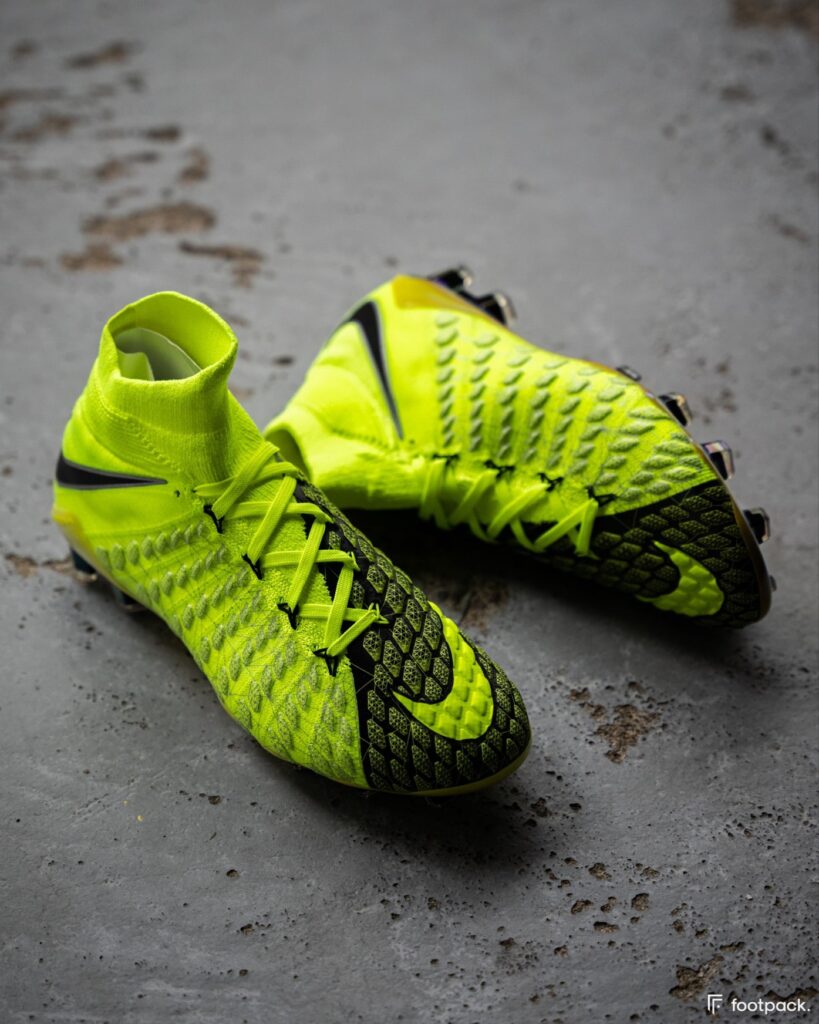 Nike Hypervenom EA Sports FIFA 18