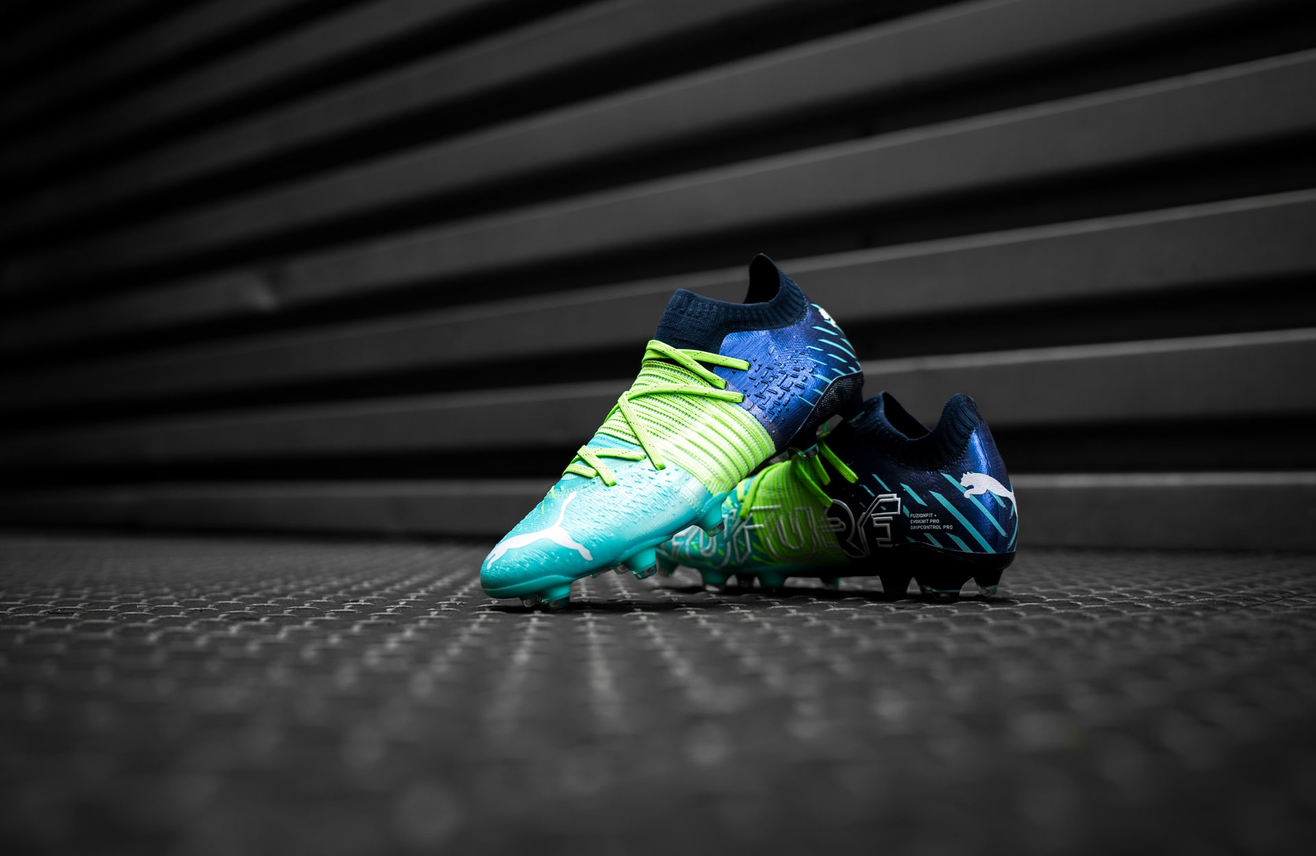 Crampons PUMA Future Z 1.2 Under the Light