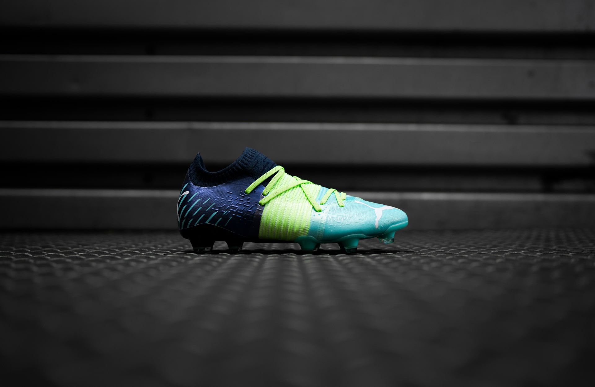 Crampons PUMA Future Z 1.2 Under the Light