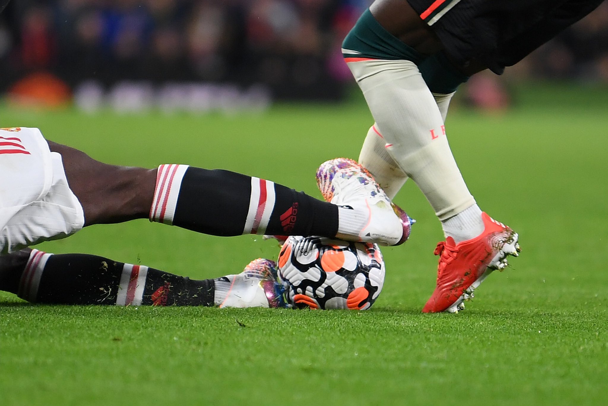 Tacle Paul Pogba Naby Keita