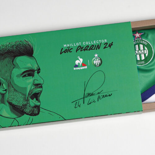 Image de l'article Loïc Perrin, l'ASSE et Le Coq Sportif lancent un maillot collector à l'effigie de l'ancien joueur