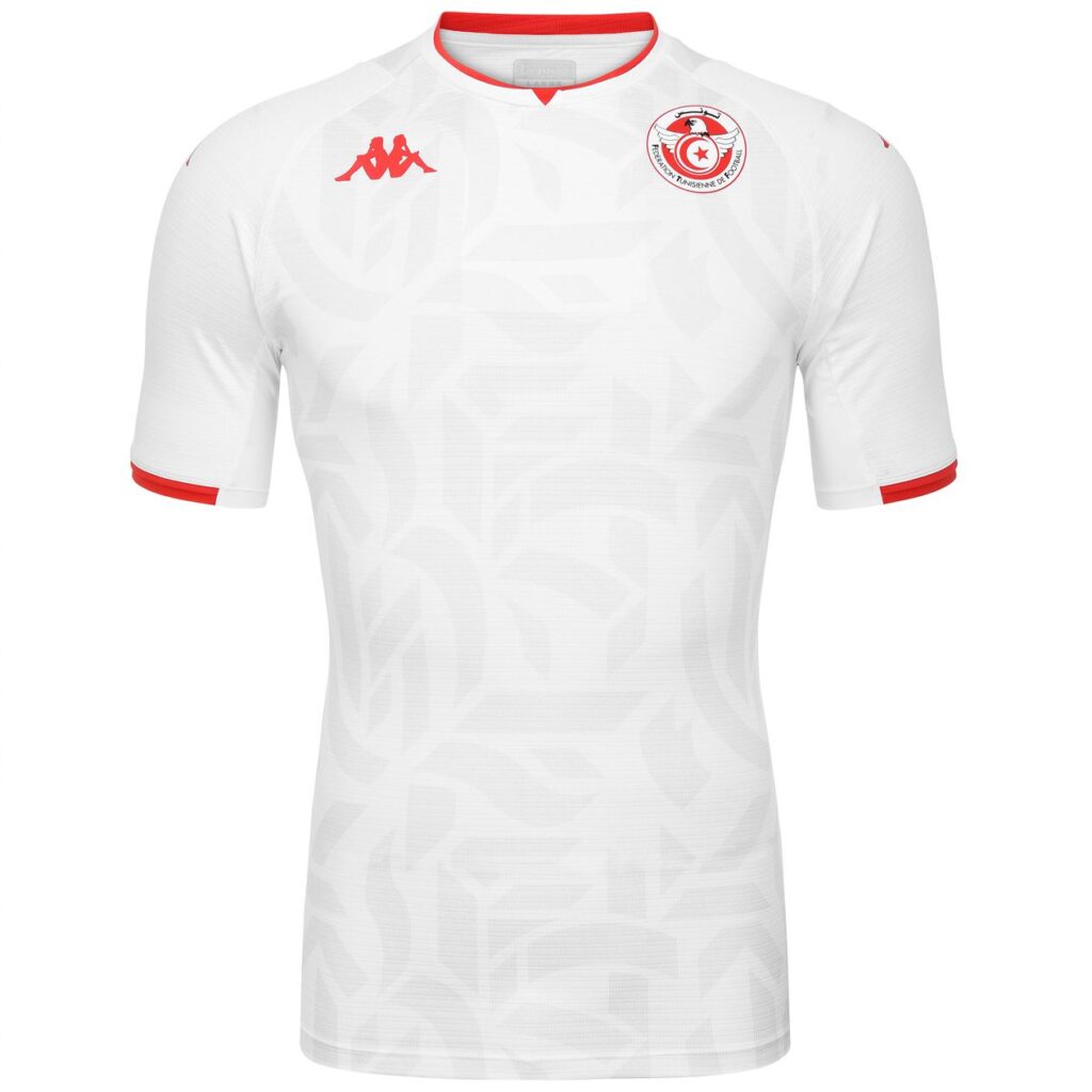 La Tunisie présente ses nouveaux maillots pour la CAN 2021
