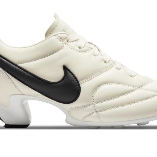Image de l'article Nike et Comme des Garçons dévoilent une Premier avec un talon !