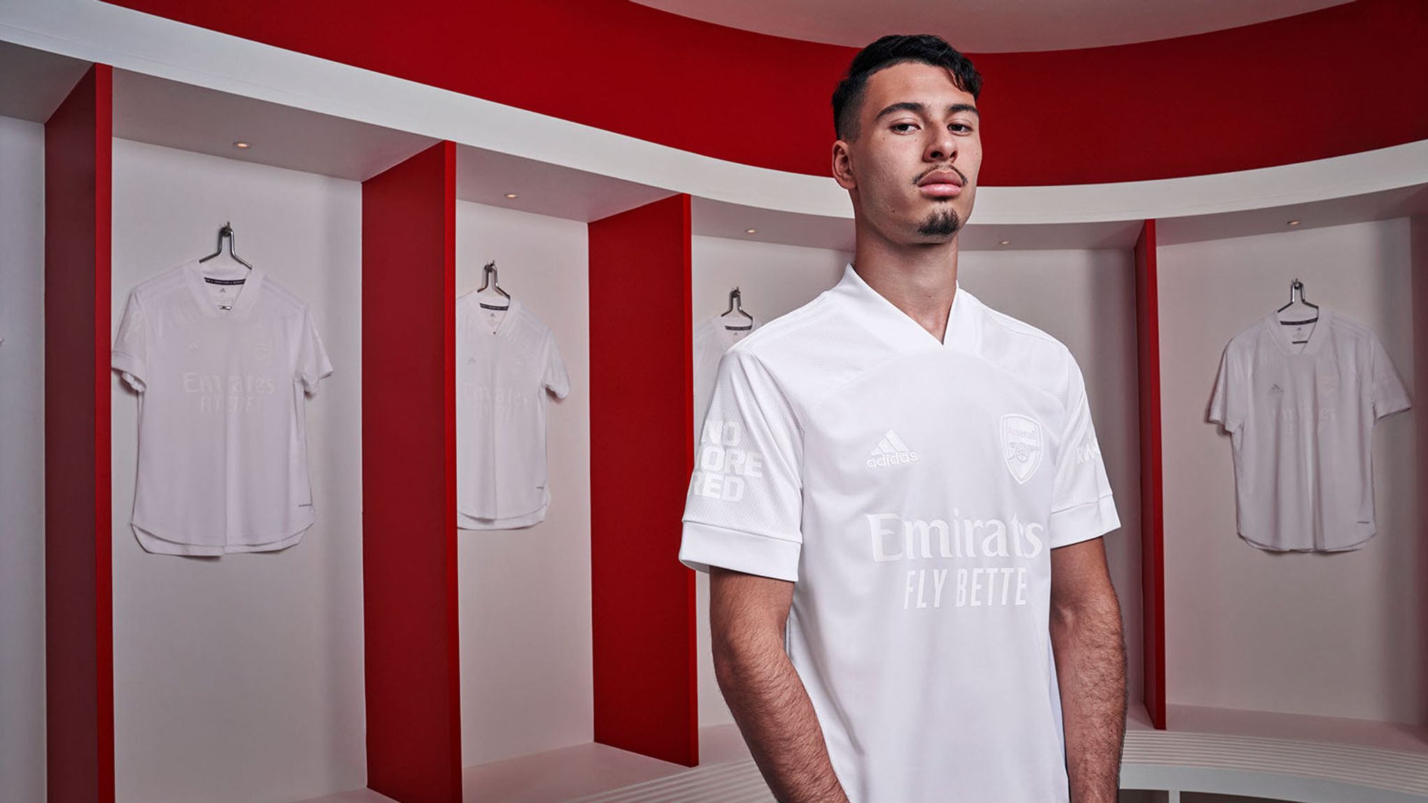 Maillot Arsenal blanc Nottigham Forrest FA Cup